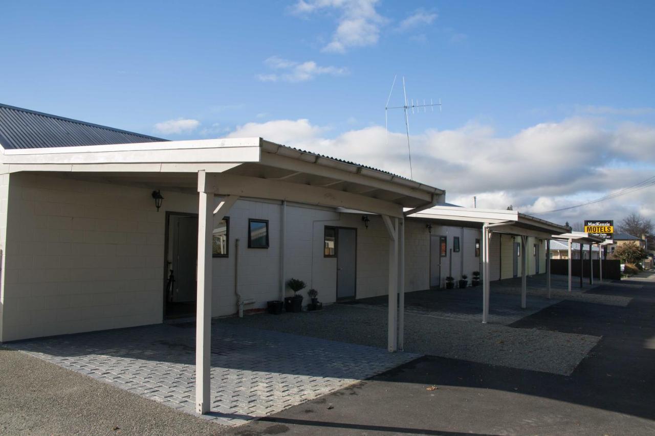 Mackenzie Motels Фэрли Экстерьер фото